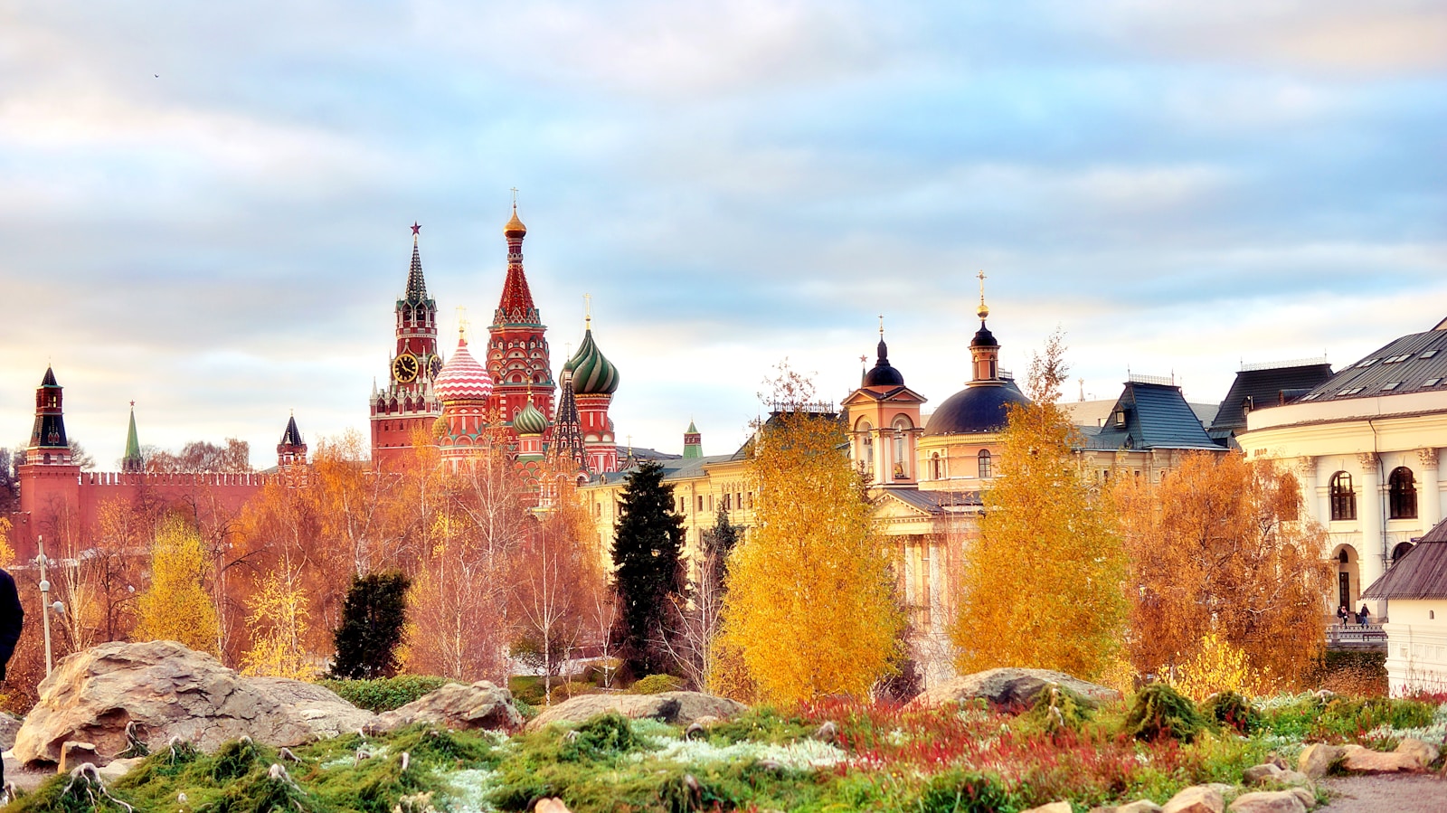 Russia's First Museum of Plastic Figures Set to Open in Zaryadye Park - Lifestyle