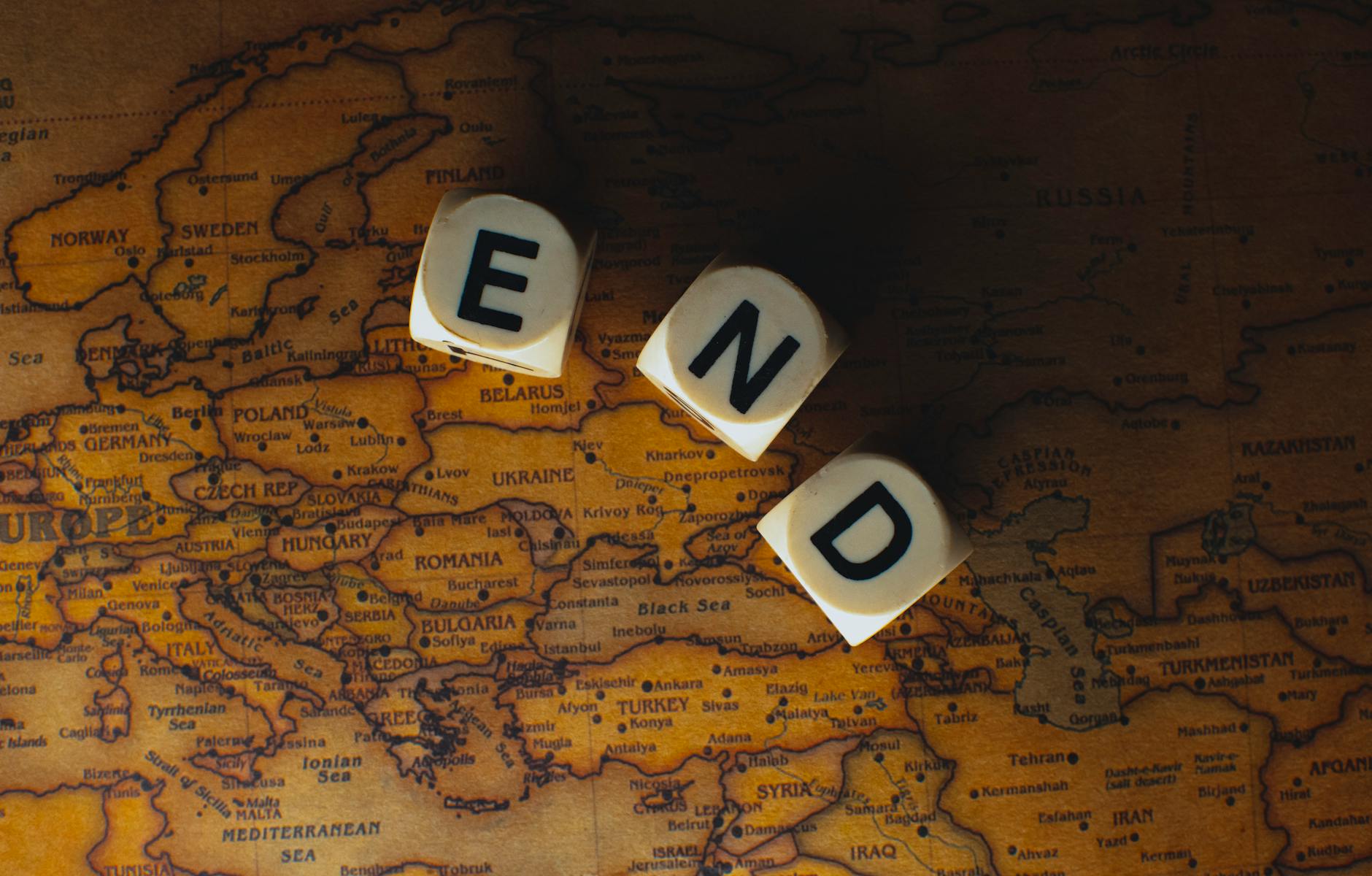 Ryan Gosling's 'End of the World' Rakes in $510 Million - Cinema