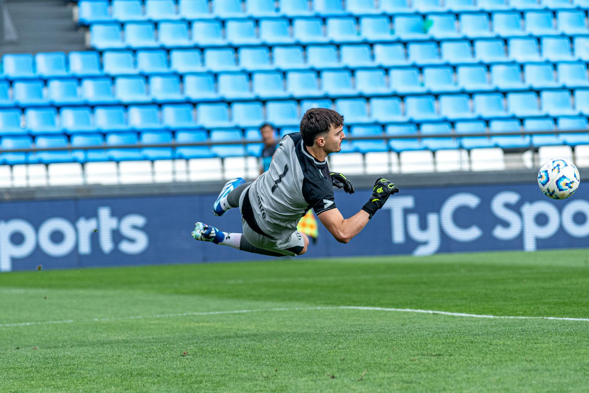 Seagulls Save the Day for Football Team's Goalkeeping Efforts - Sport