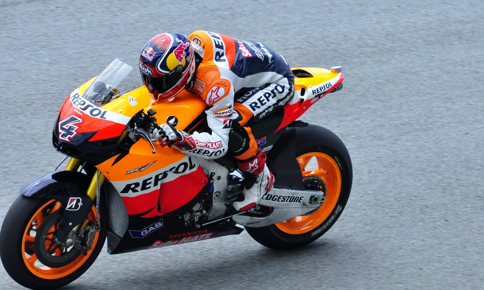 Secure Your MotoGP 26 Pre-Order with Exclusive Bonuses! - Game