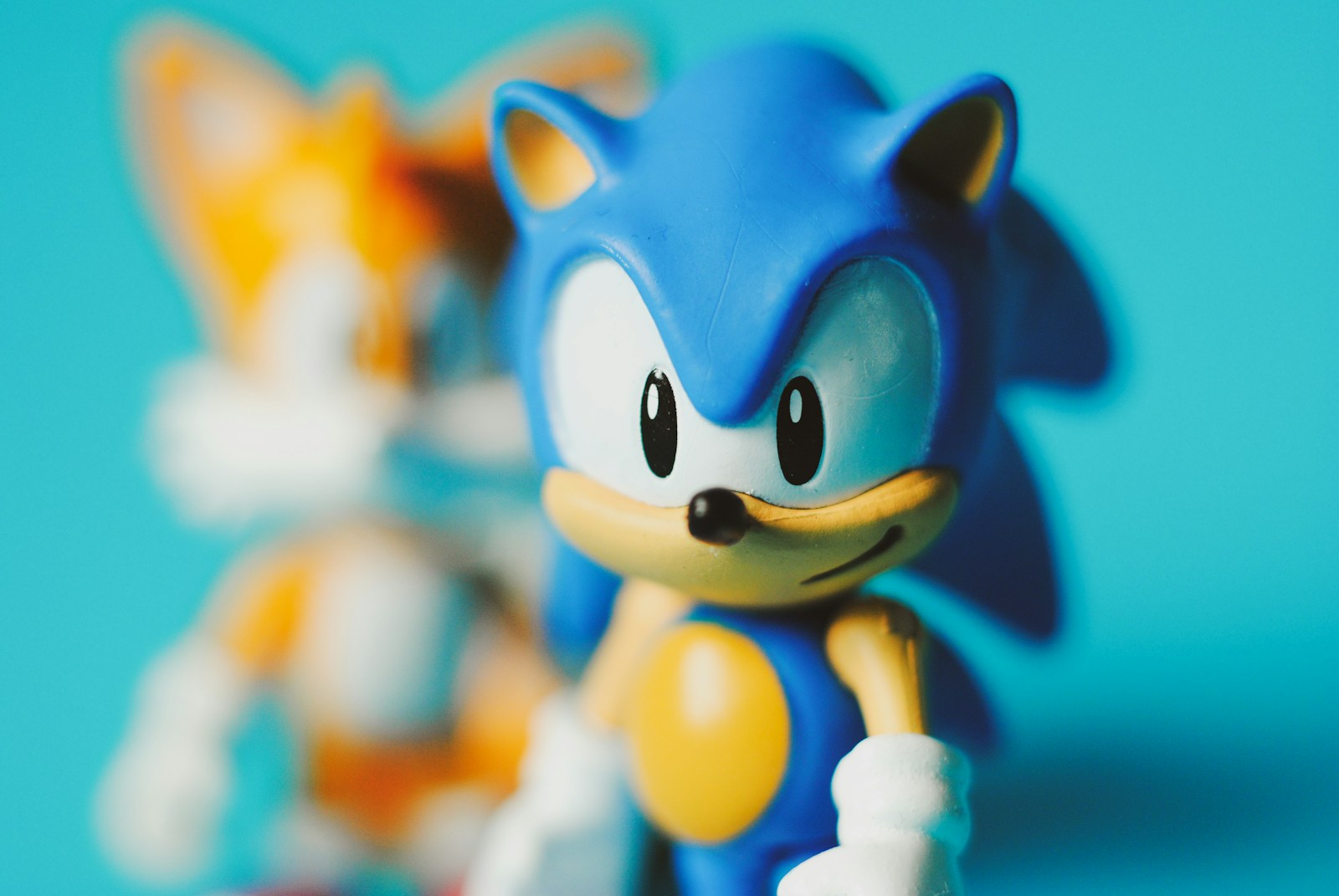 Grab Sonic the Hedgehog's First Two Games for Free on Mobile! - Game