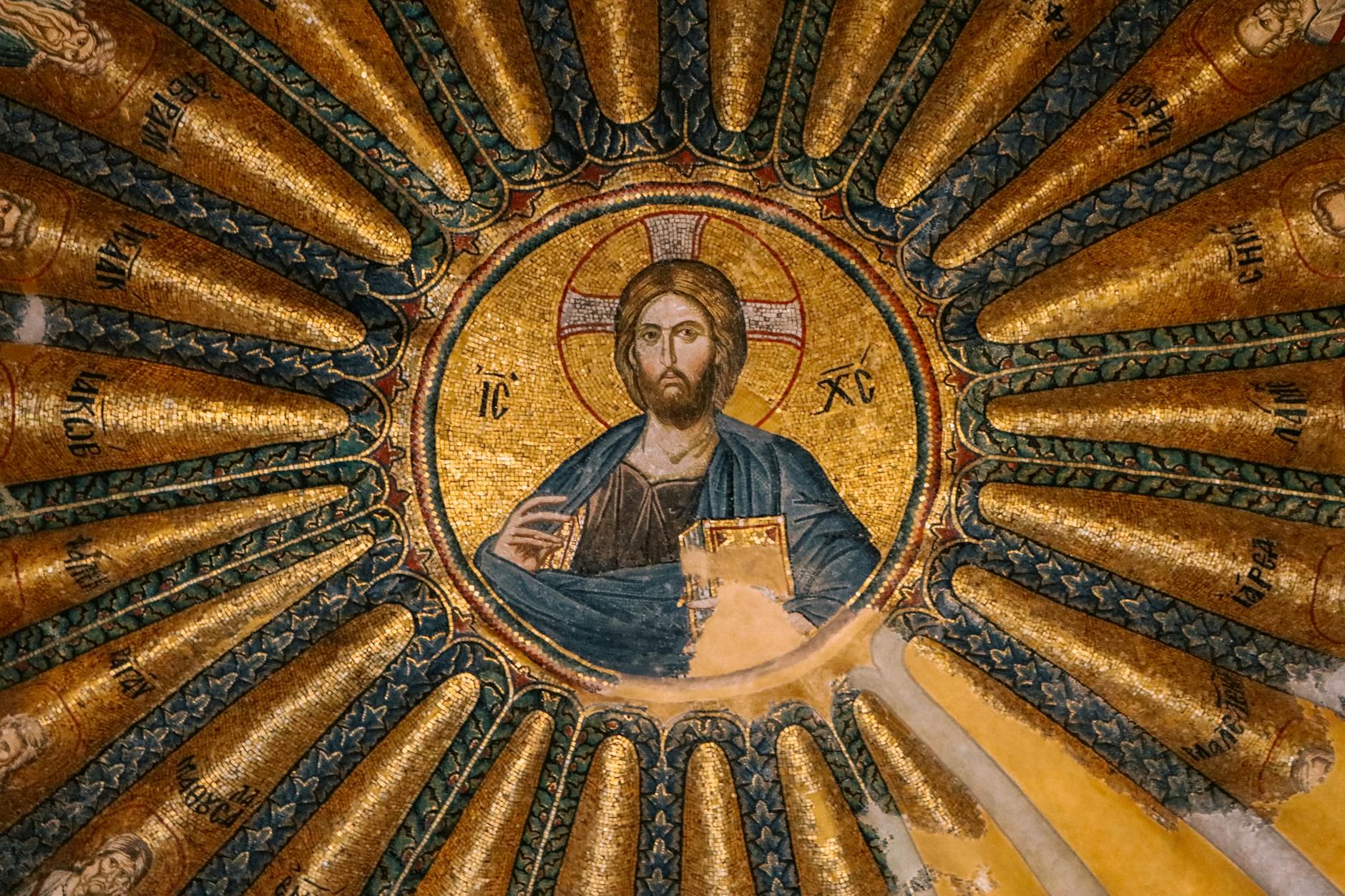 Spanish Artist Behind Viral 'Fluffy Jesus' Restoration Passes Away