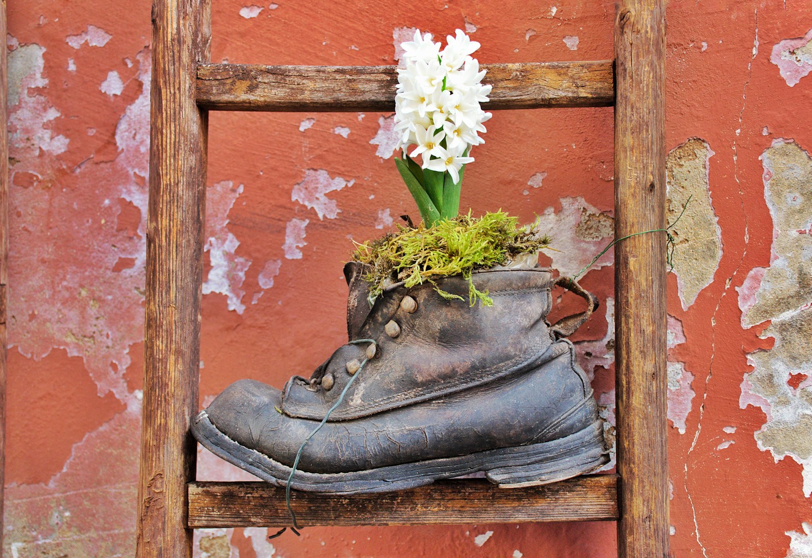 Spring's Must-Have: 25 Quirky Yet Practical Rubber Boots - Lifestyle