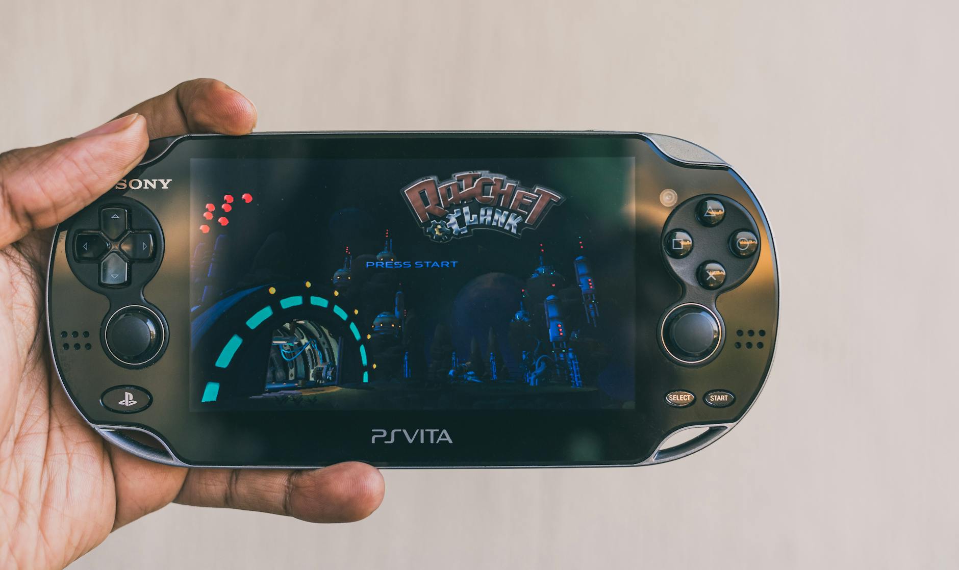 Unmissable Sunset Overdrive Now Under €3 on Instant Gaming - Game