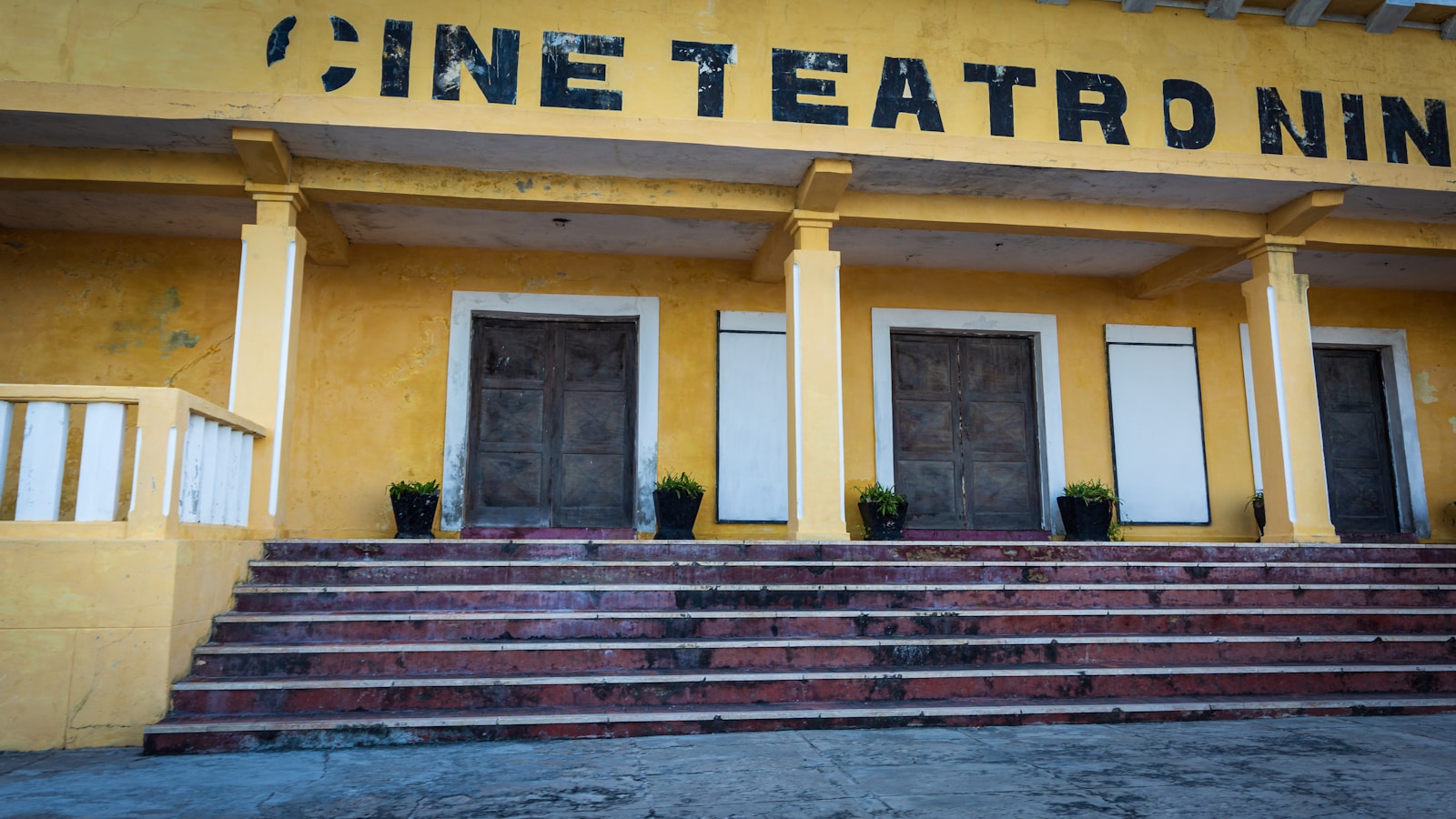 Theater Meets Film: 'Resurrection' Starring Tikhon Zhiznevsky