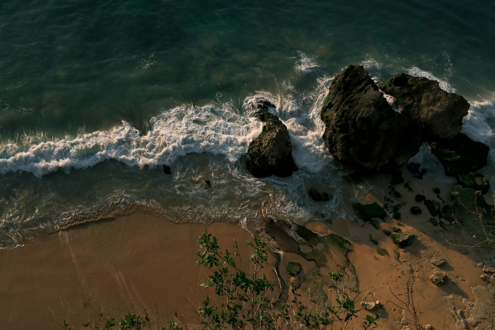 Tides of Annihilation: New Trailer Unveils Exciting Gameplay - Game