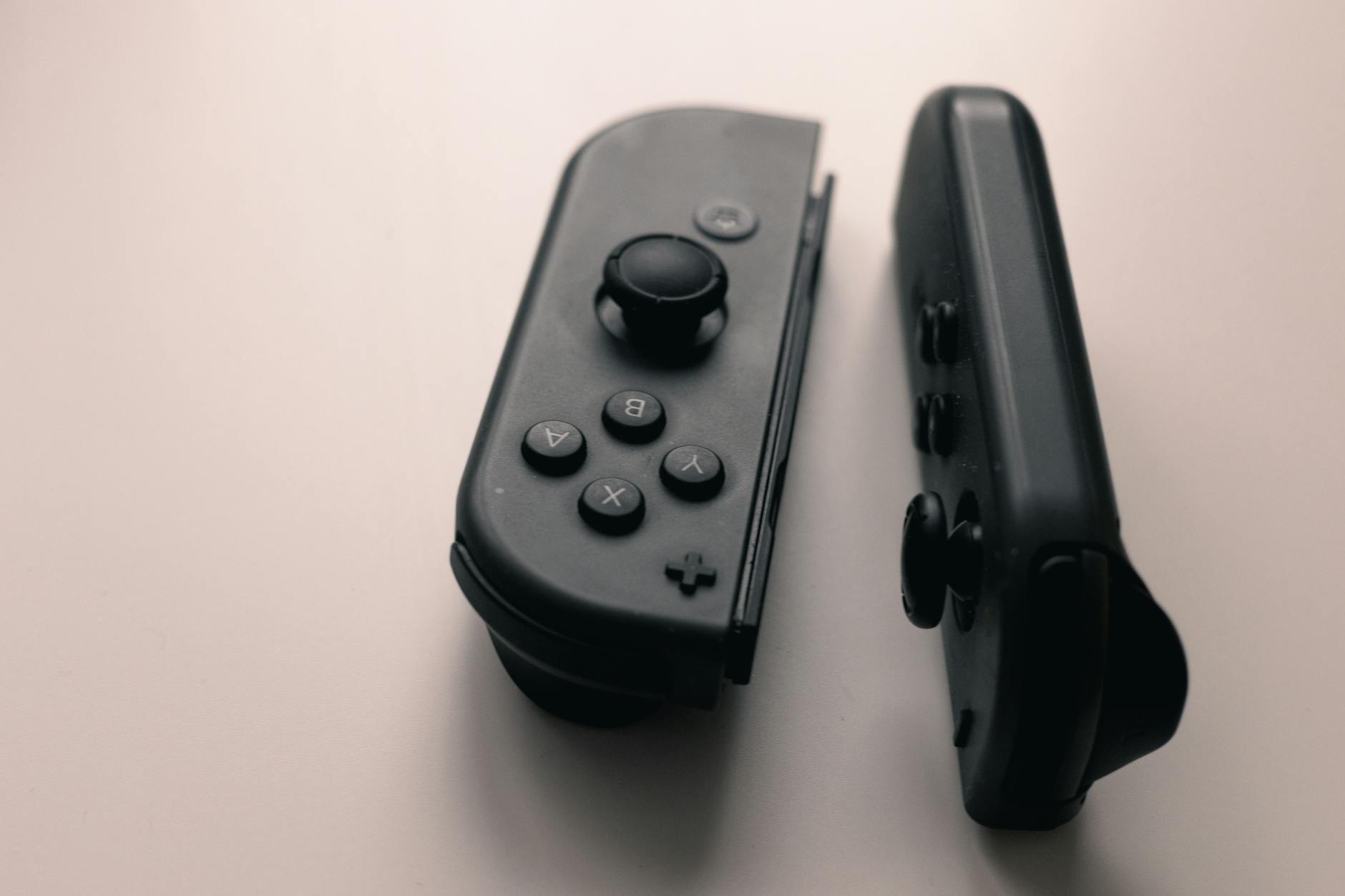 Top 3 Must-Have Controllers for Nintendo Switch 2 on Amazon - Game