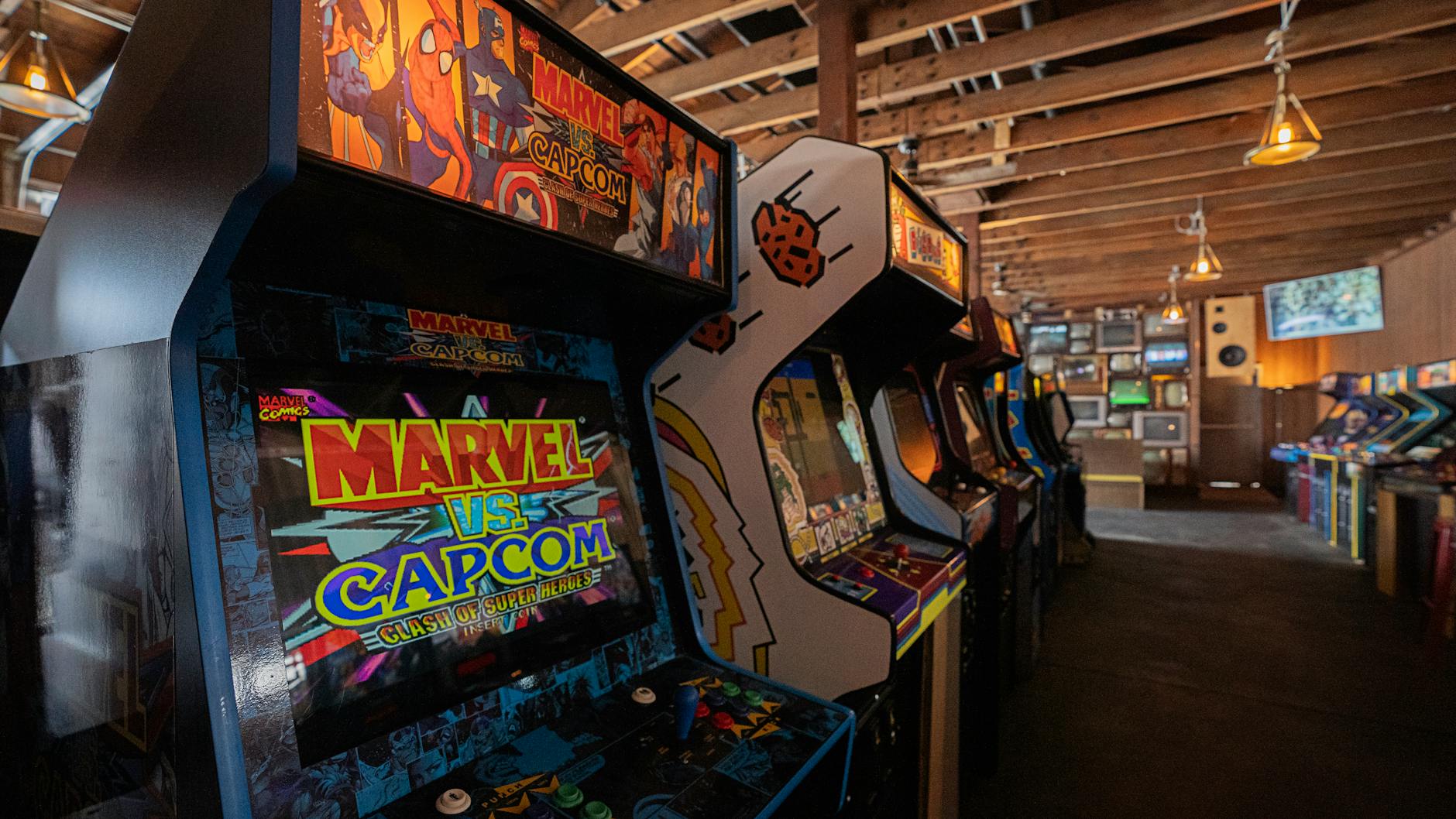 Top Home Arcade Cabinets for Retro Gaming Enthusiasts - Game