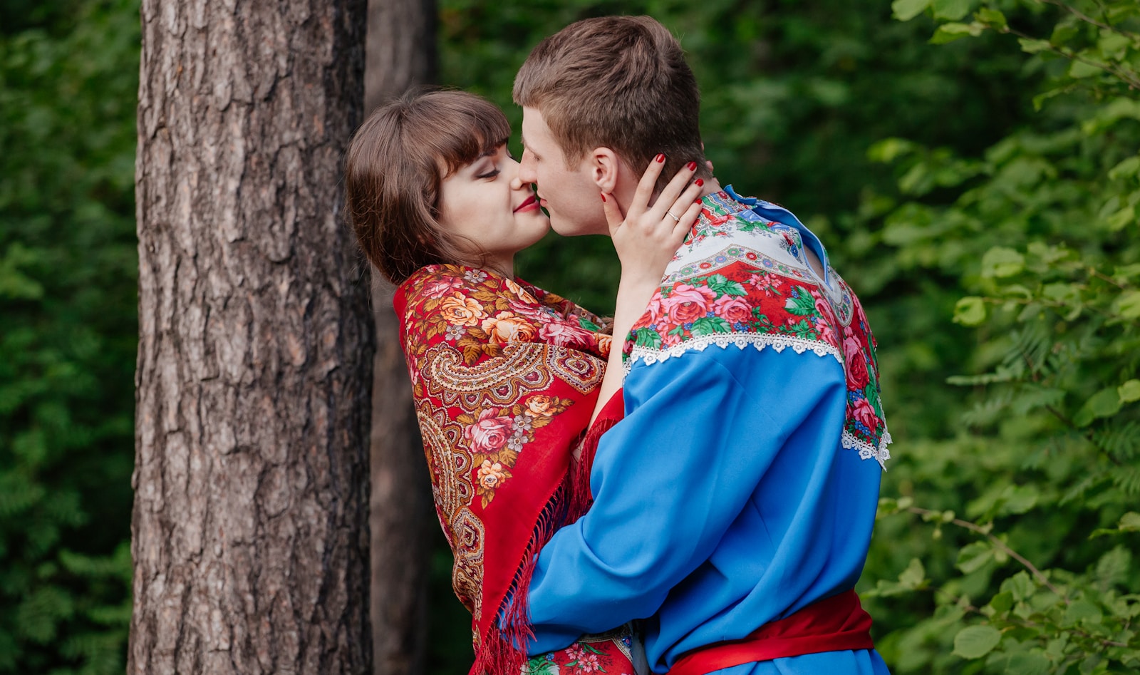 Top Literary Love Couples: Russians Share Their Favorites - Adult