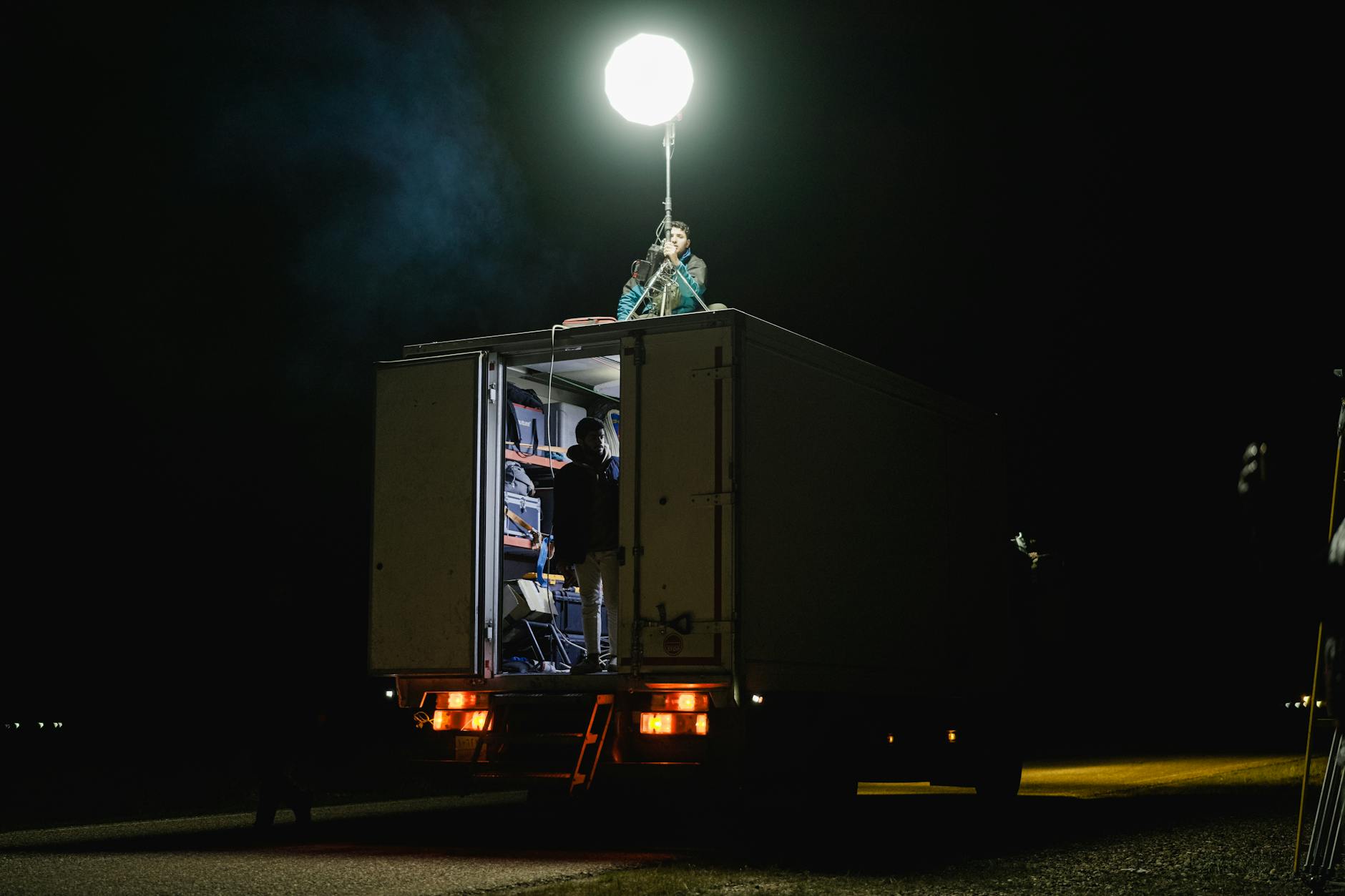 Twenty One Pilots Unveils Behind-the-Scenes Film Trailer