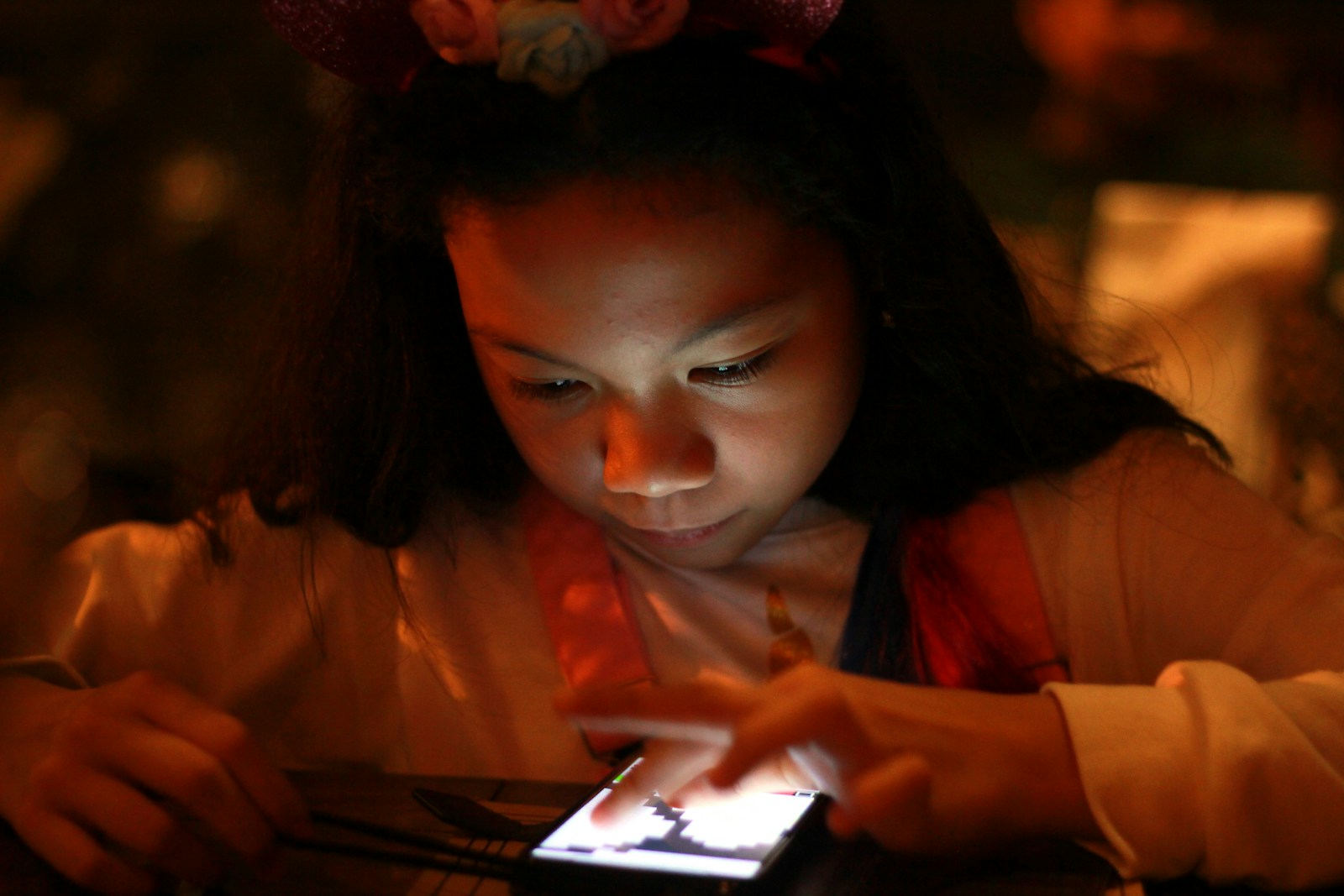 UK Proposes Social Media Ban for Kids Under 16 - News