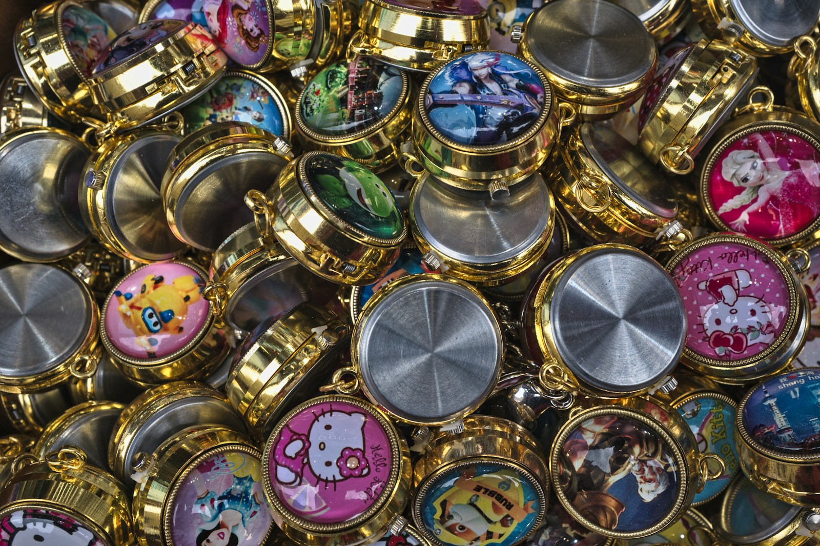 Unlock Your Pokémon Collection: Buy Display Boxes on Amazon - Lifestyle