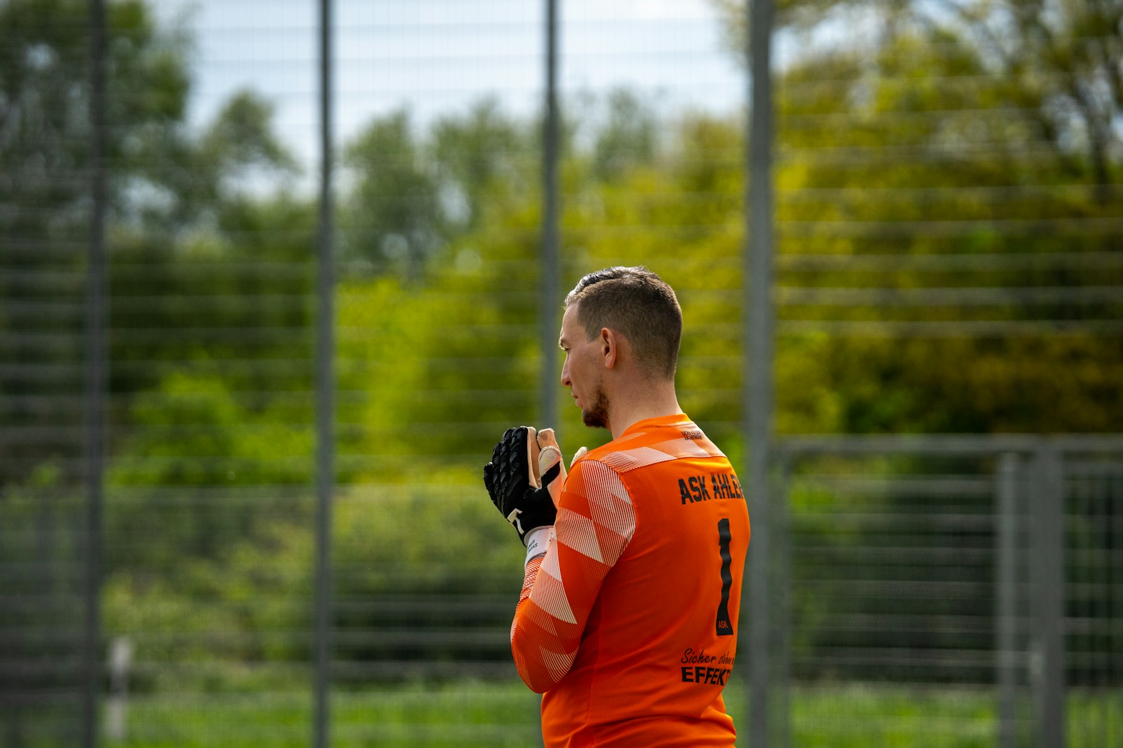 Valery Karpin Steps Down from FC Dynamo: What’s Next for the Club?