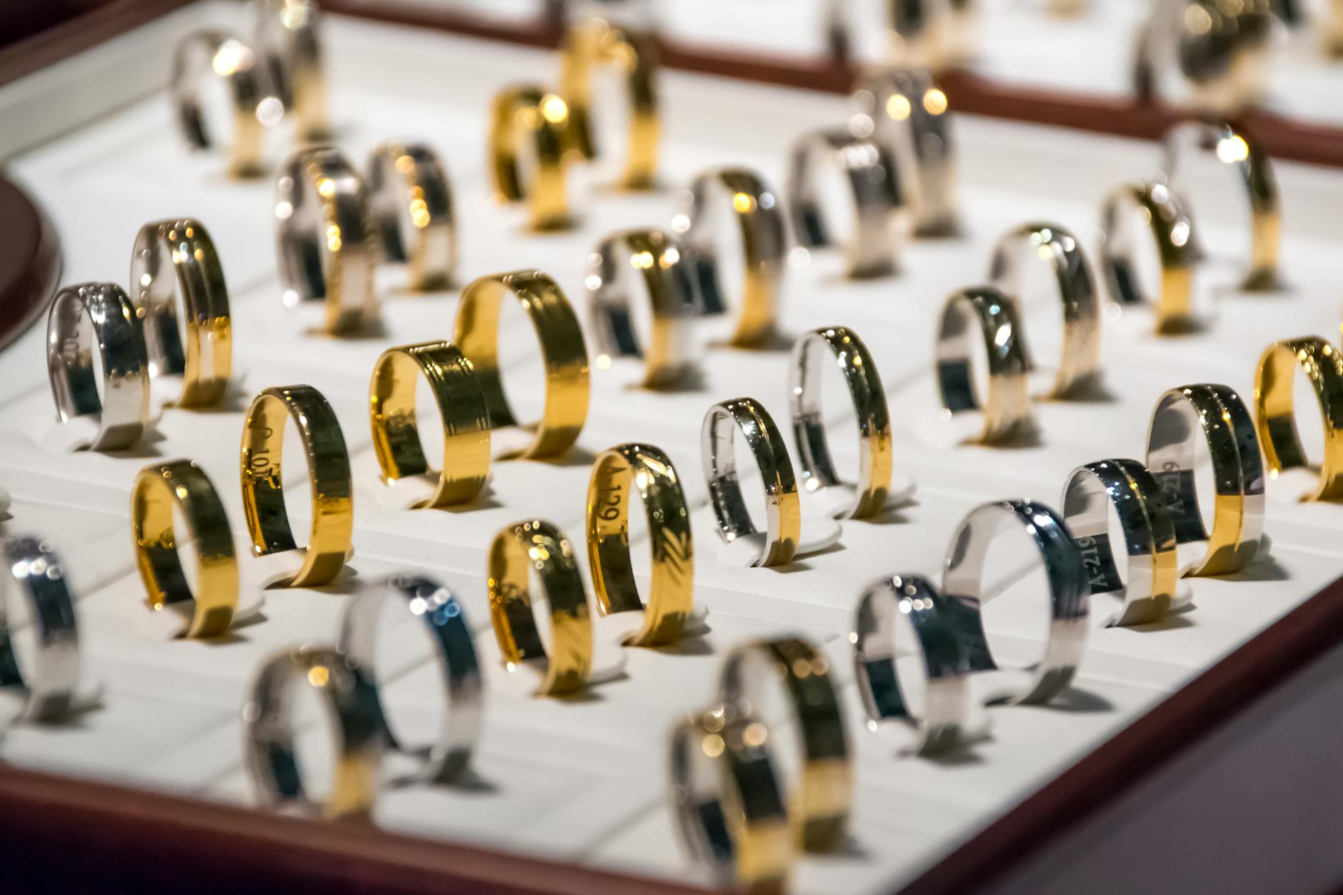 Shining Bright: Vsemu Svet Launches Unique Beacon Ring Collection - Lifestyle