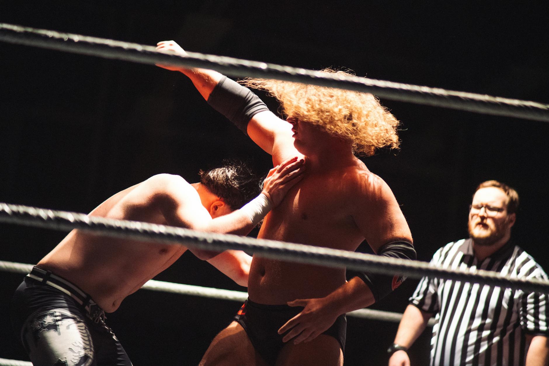 5 Wild Things You Can Do in Crimson Desert: Wrestling Moves & More - Game