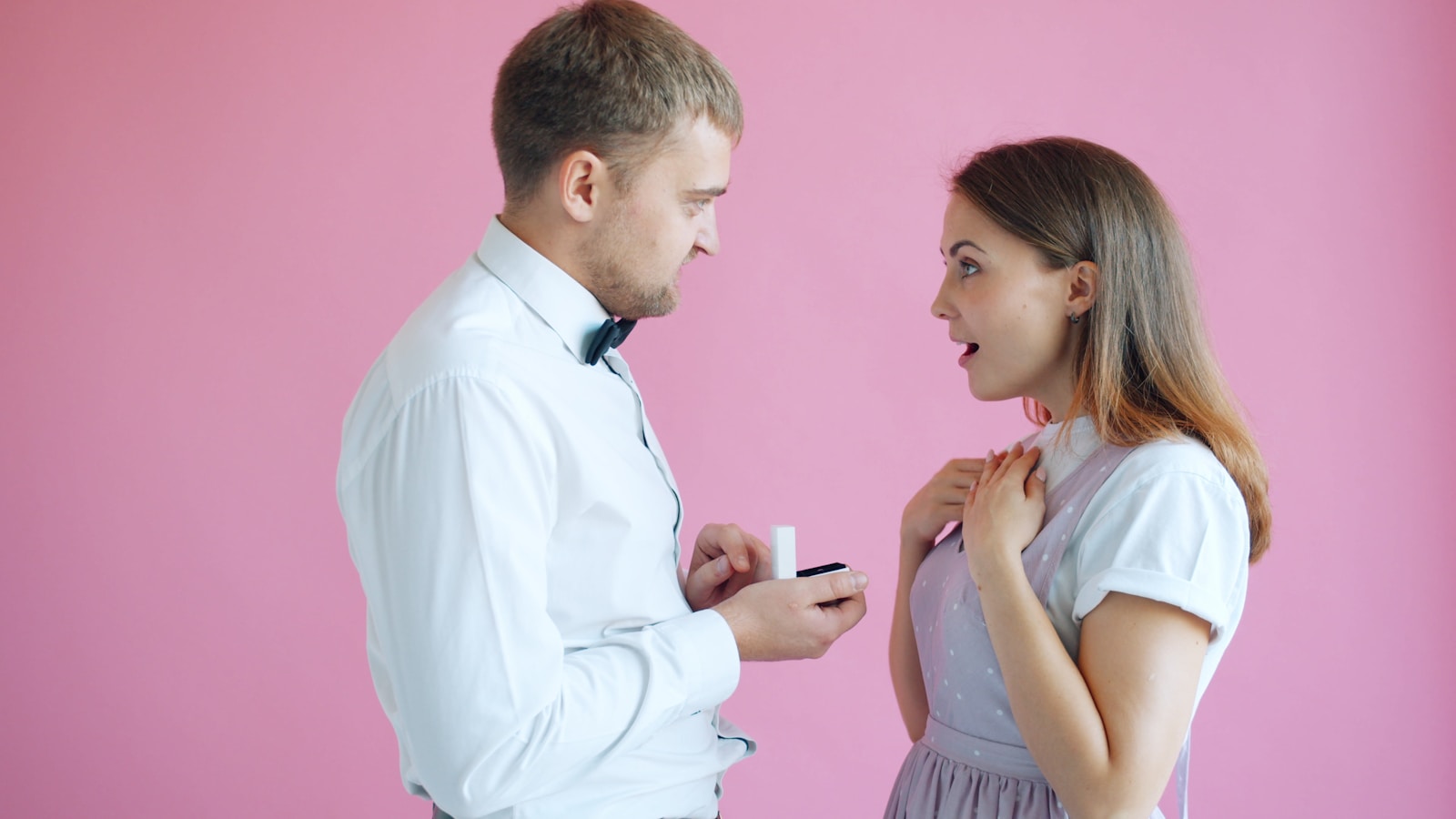 Women Identify Men's Life Complaints as Major Red Flags on First Dates - Adult
