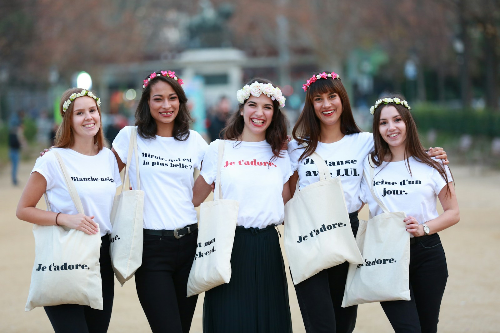 Thoughtful Gifts for International Women's Day Under 5000 Rubles - Lifestyle