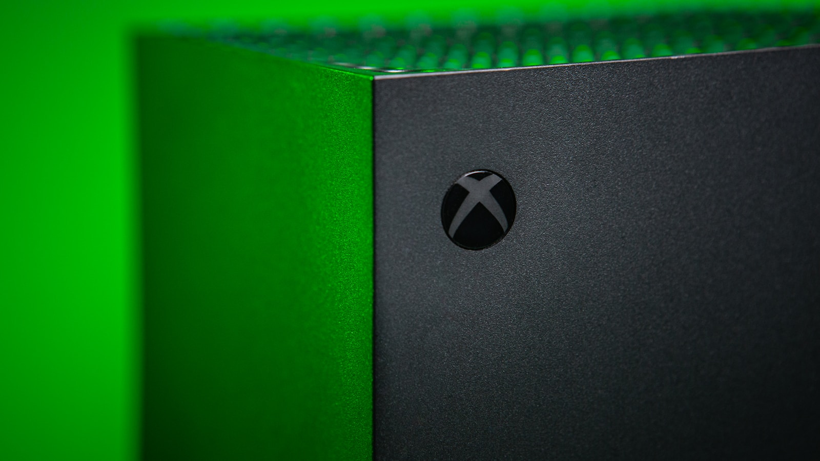 All the Buzz Around Xbox Next Gen: Specs and Hybrid Features