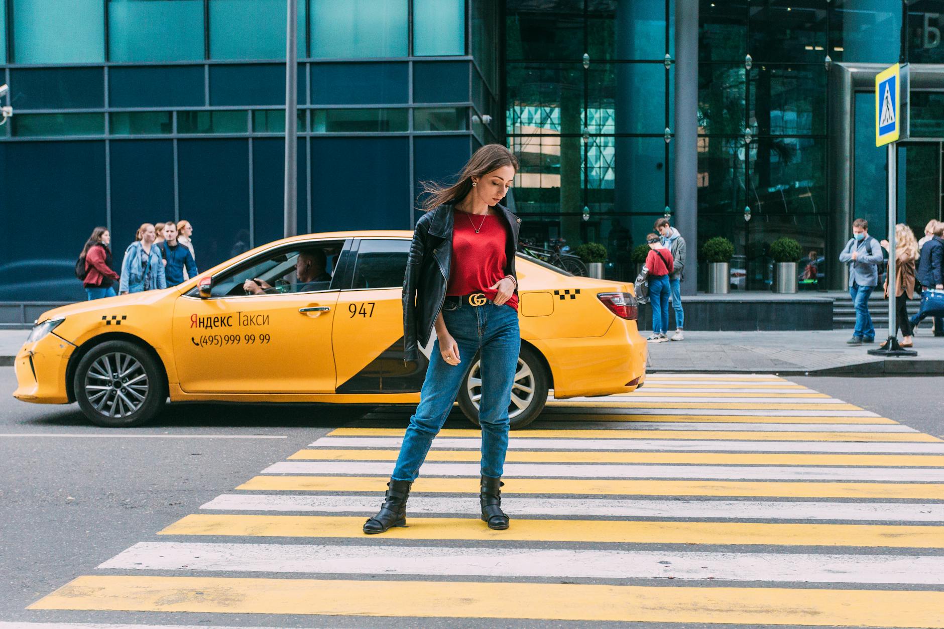 Yandex Launches Affordable Taxi Service Fasten This March - News